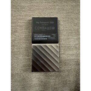 WD 512GB My Passport SSD Portable Storage - USB 3.1 (Black-Gray )